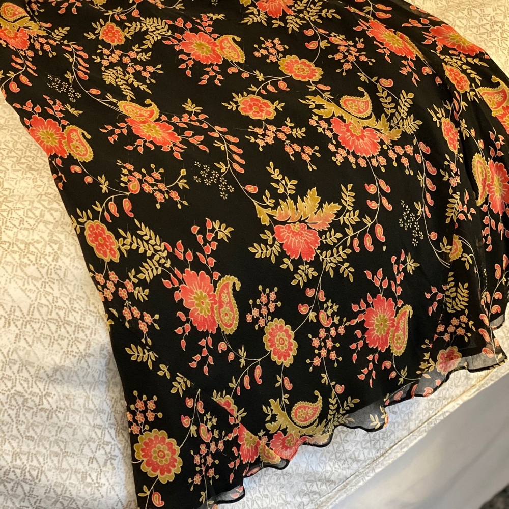 Women’s skirt